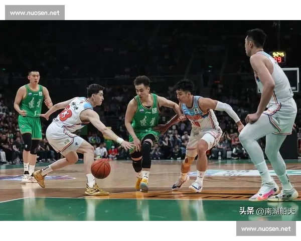 内线壁垒与外线精灵:CBA 最难防外援的位置之争 内线壁垒与外线精灵:CBA 最难防外援的位置之争